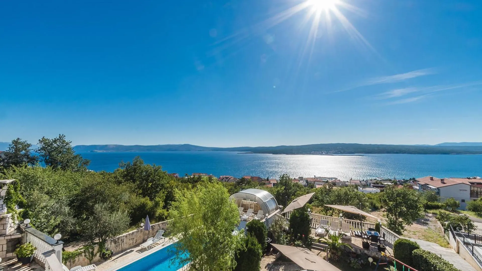 Wohnung Mit Meerblick Und Pool Crikvenica 0*,  Croatia