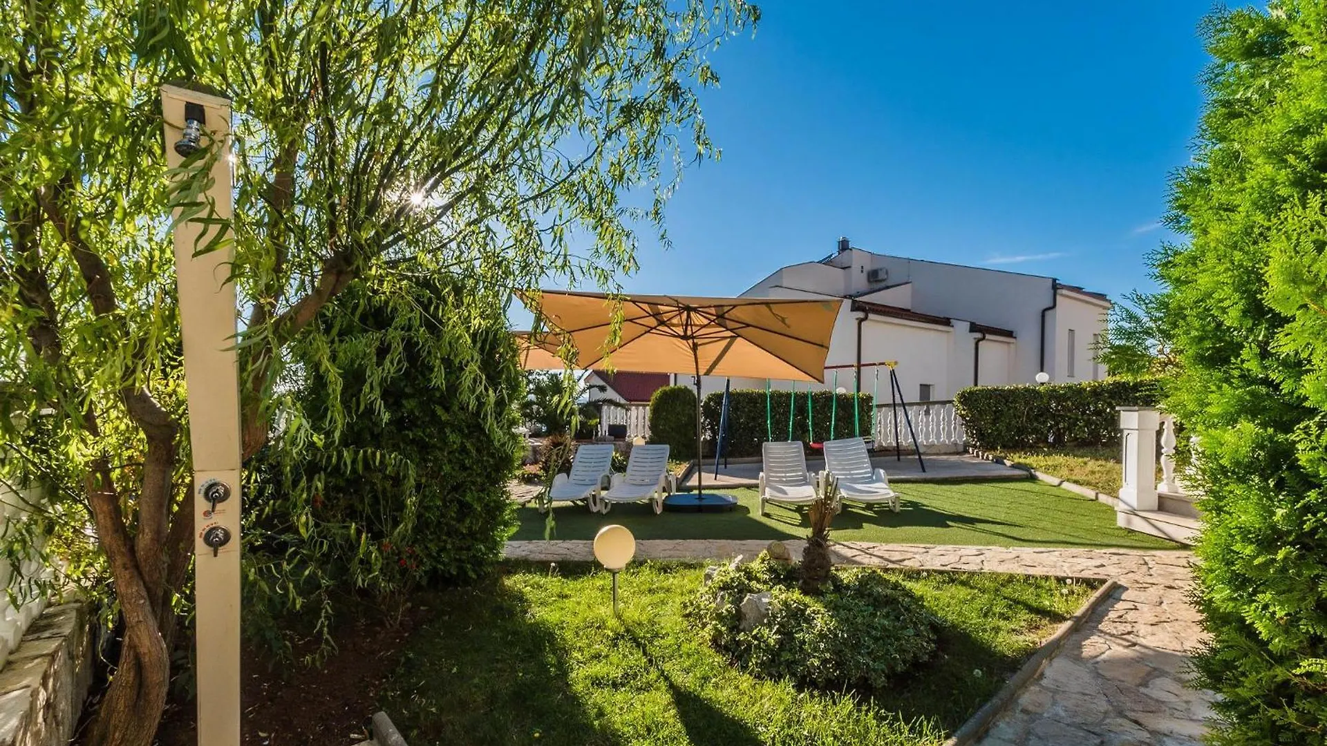 Wohnung Mit Meerblick Und Pool Crikvenica